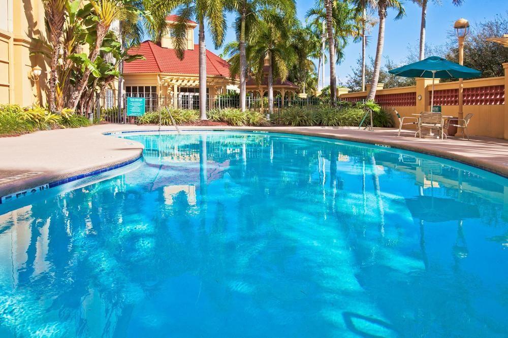 La Quinta By Wyndham Miami Airport West Hotell Sweetwater Eksteriør bilde