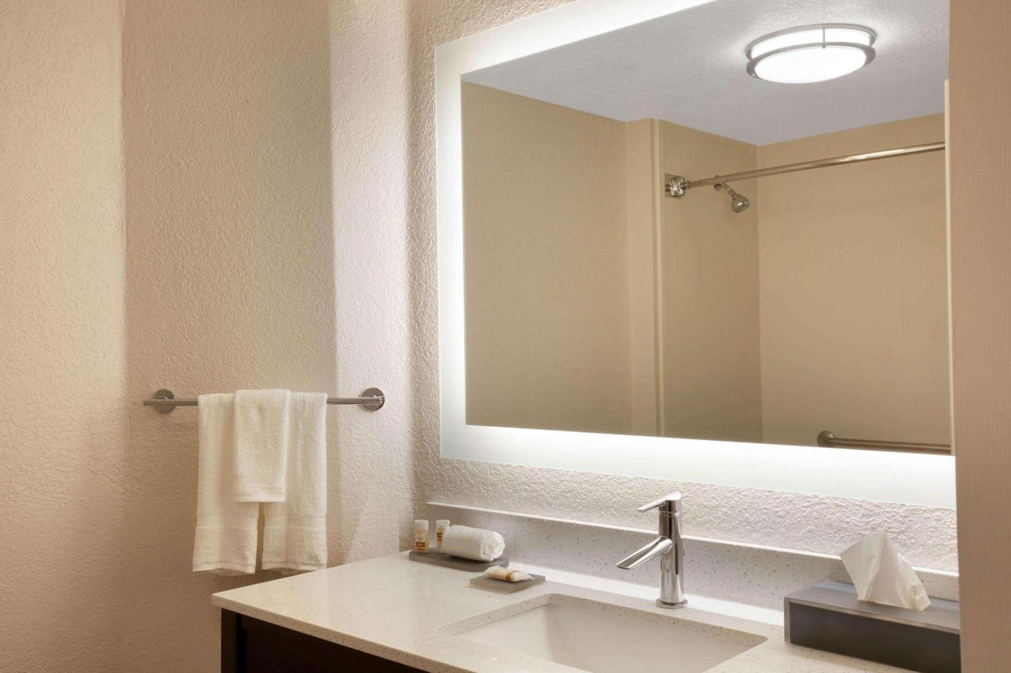 La Quinta By Wyndham Miami Airport West Hotell Sweetwater Eksteriør bilde