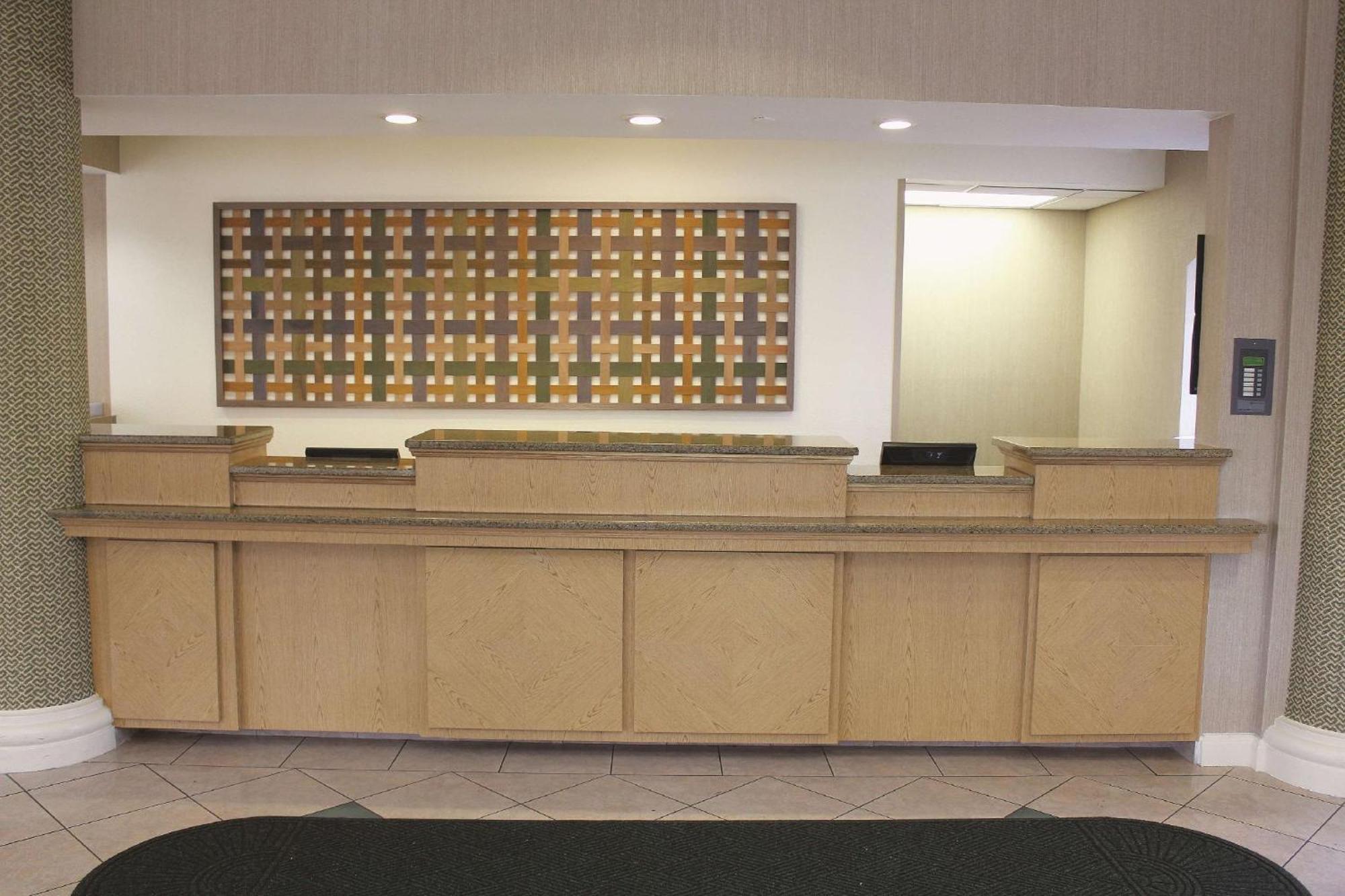 La Quinta By Wyndham Miami Airport West Hotell Sweetwater Eksteriør bilde